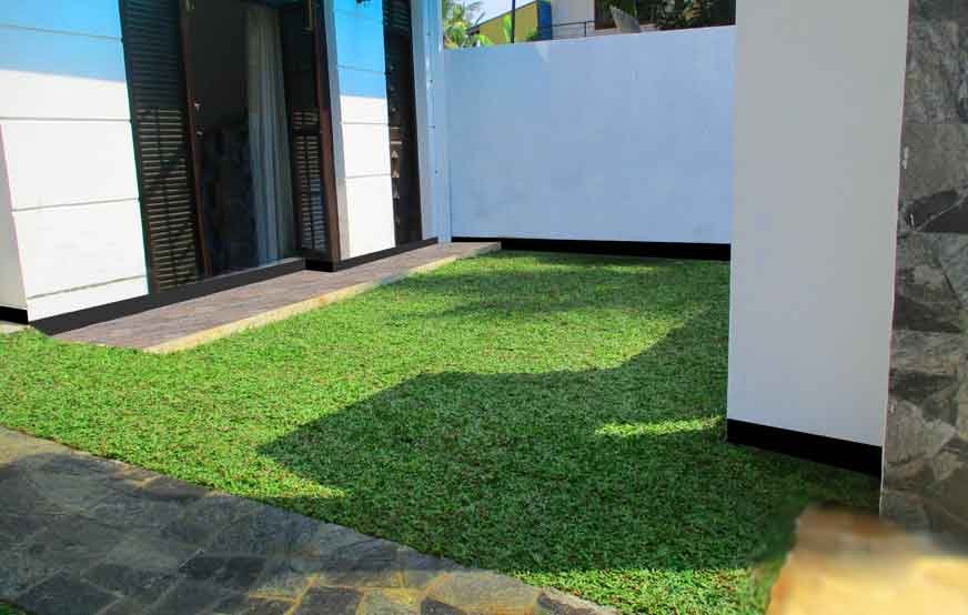 Mr-Iranga-Makuluduwa-i01-bns-construction-sri-lanka-biggest-construction-company-contact-us-now