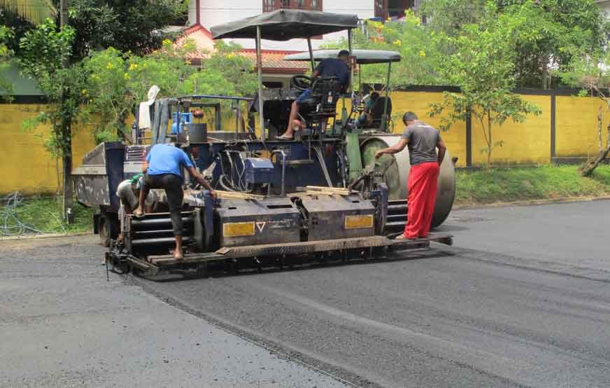 Rathnapura-Geethanjana-Enterprises---Yard-Road-Development-i03-bns-constructions-contact-us-now